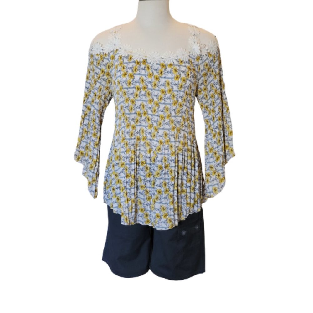 Melissa Paige Daisy Applique Pleated Off Shoulder Blue/Wht Top Size XL